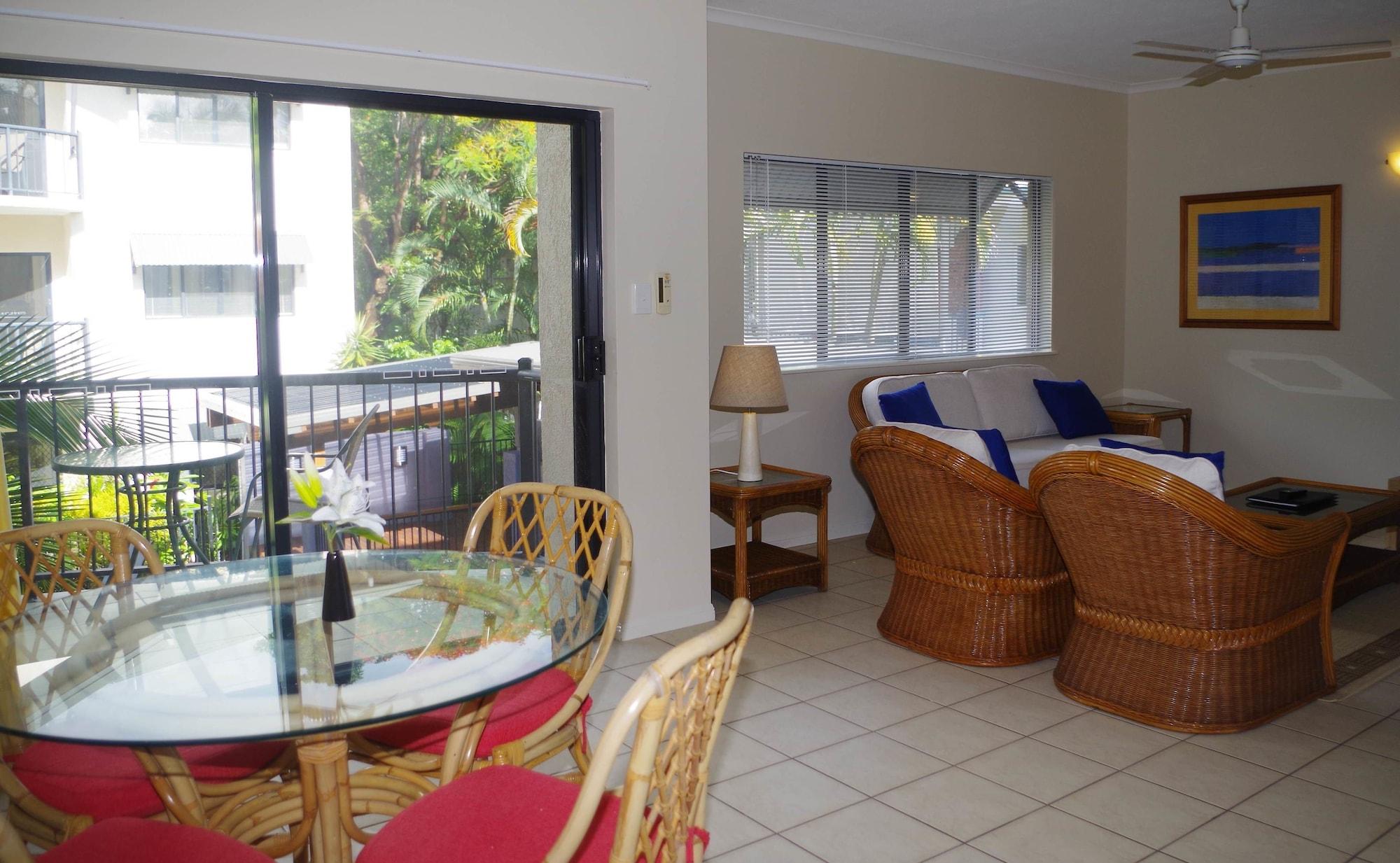 Bay Villas Resort Port Douglas Exterior photo