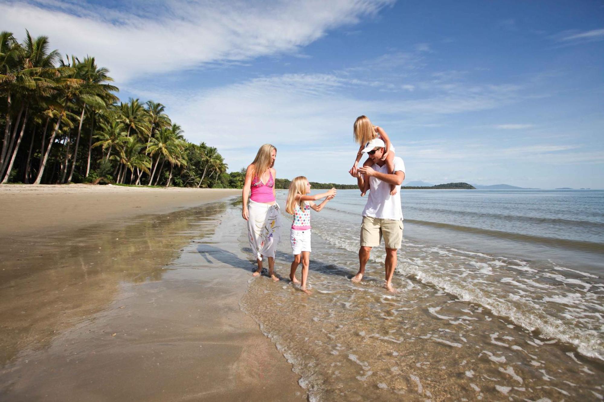 Bay Villas Resort Port Douglas Exterior photo