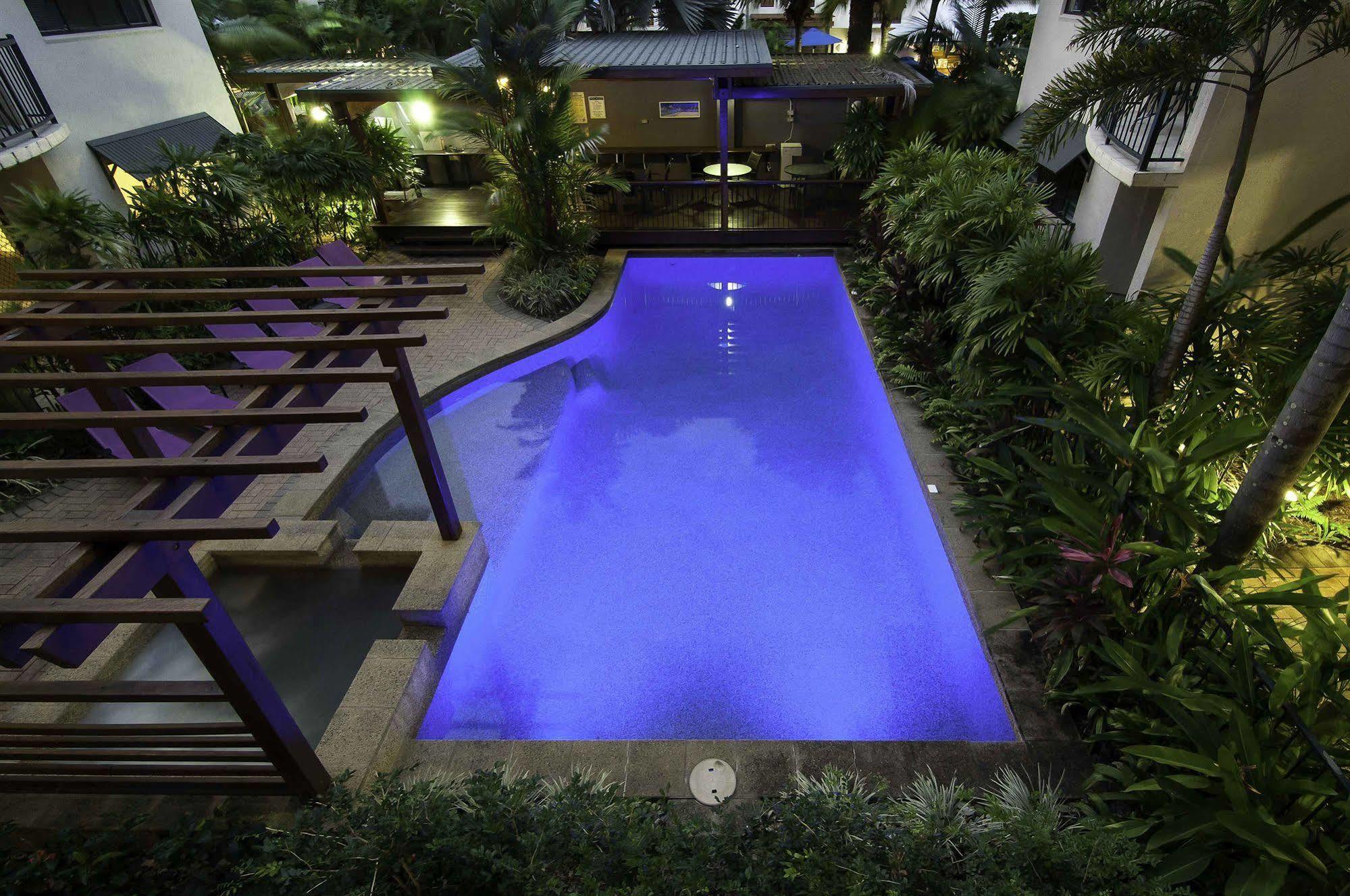 Bay Villas Resort Port Douglas Exterior photo